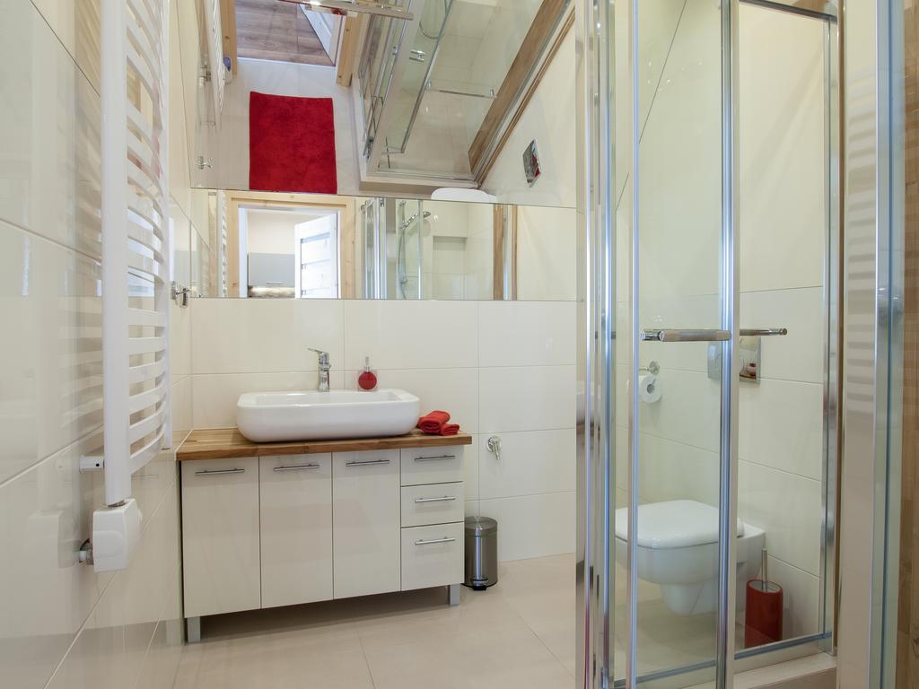 Domek & Apartament Na Ogrodzie Сухе Номер фото
