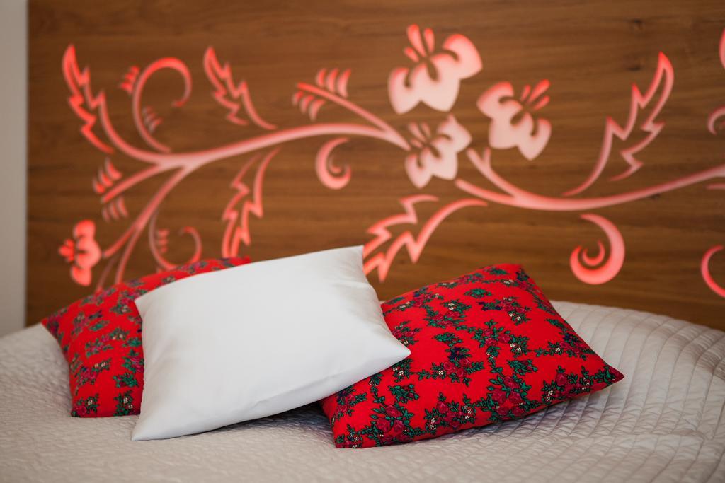 Domek & Apartament Na Ogrodzie Сухе Екстер'єр фото